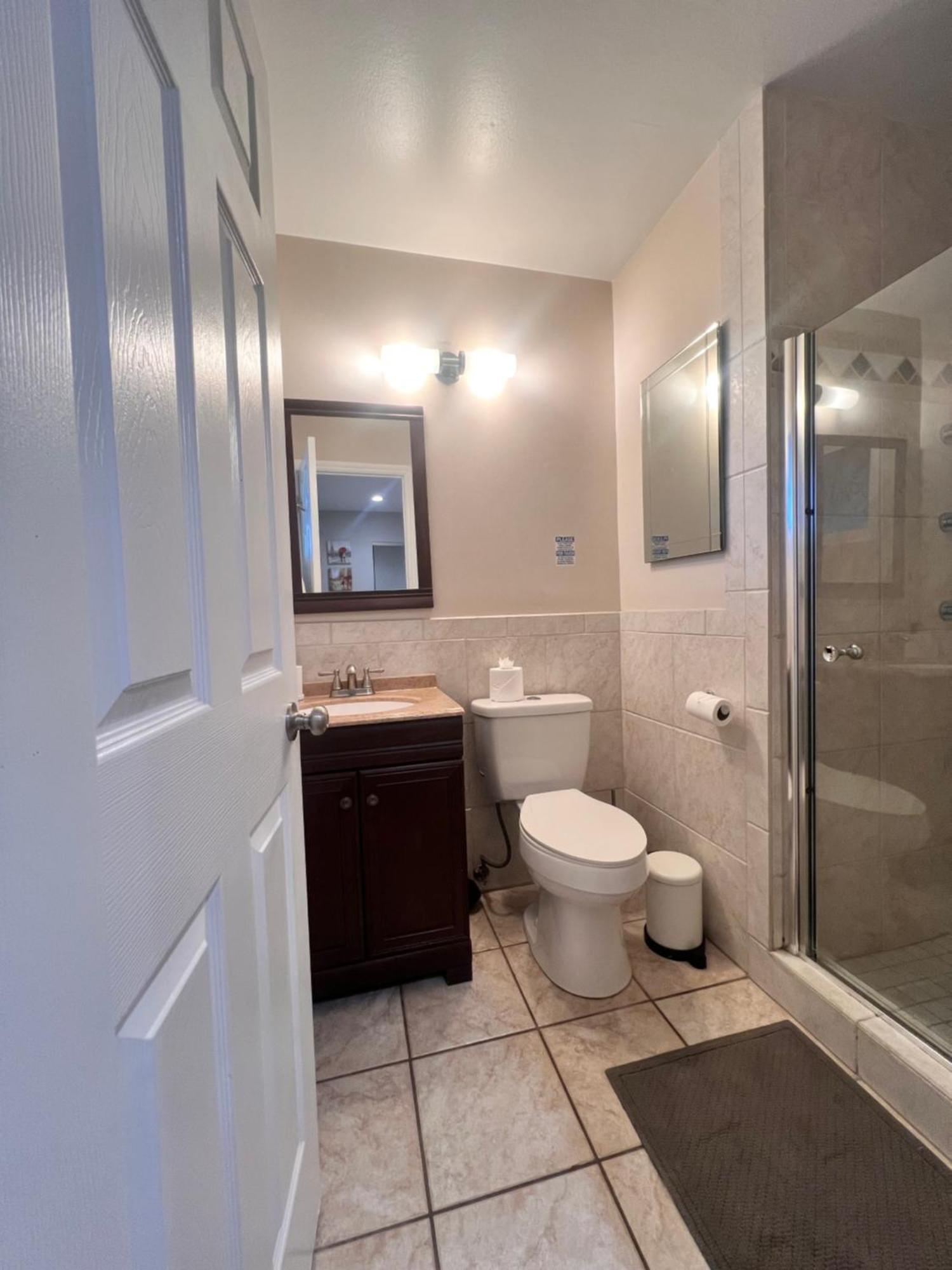 11640 Gothic Avenue Villa Los Angeles Bagian luar foto