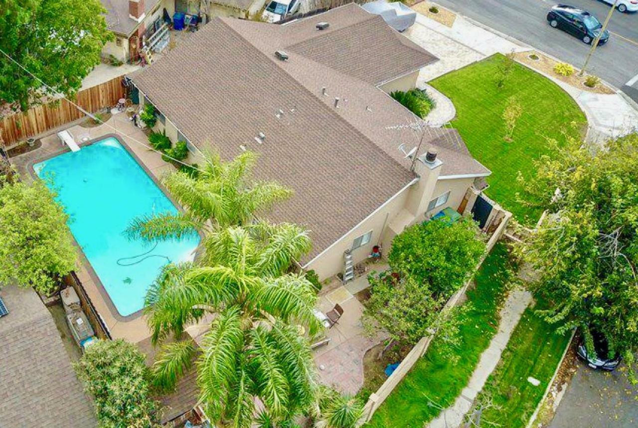 11640 Gothic Avenue Villa Los Angeles Bagian luar foto
